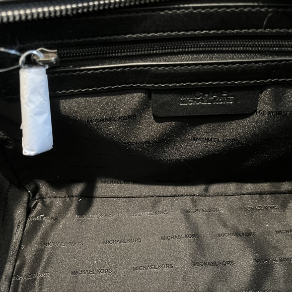 Michael Kors Selma Silver Diamond Grommet Leather Shoulder Bag/Satchel  … - Picture 12 of 16